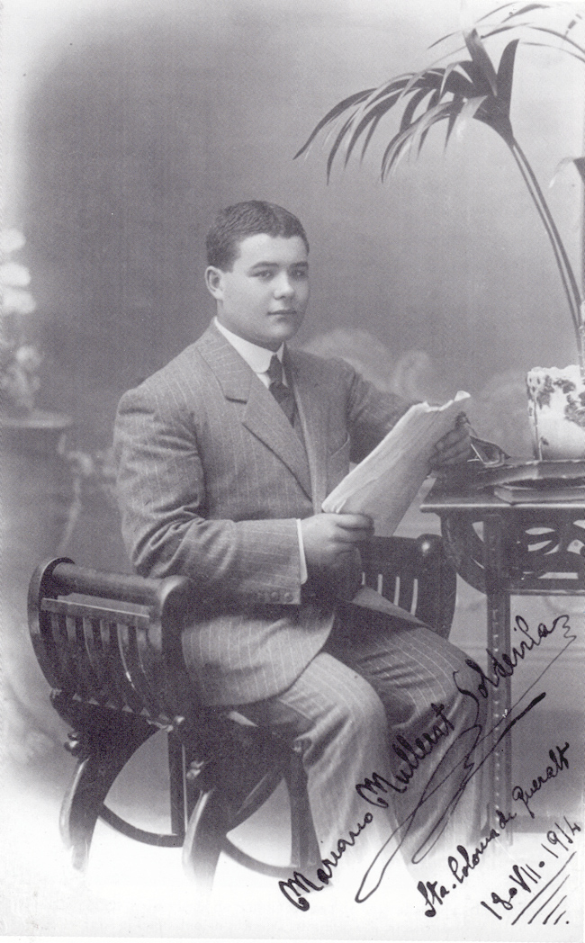 Signert foto av den nybakte medisinstudenten Marianus i 1914